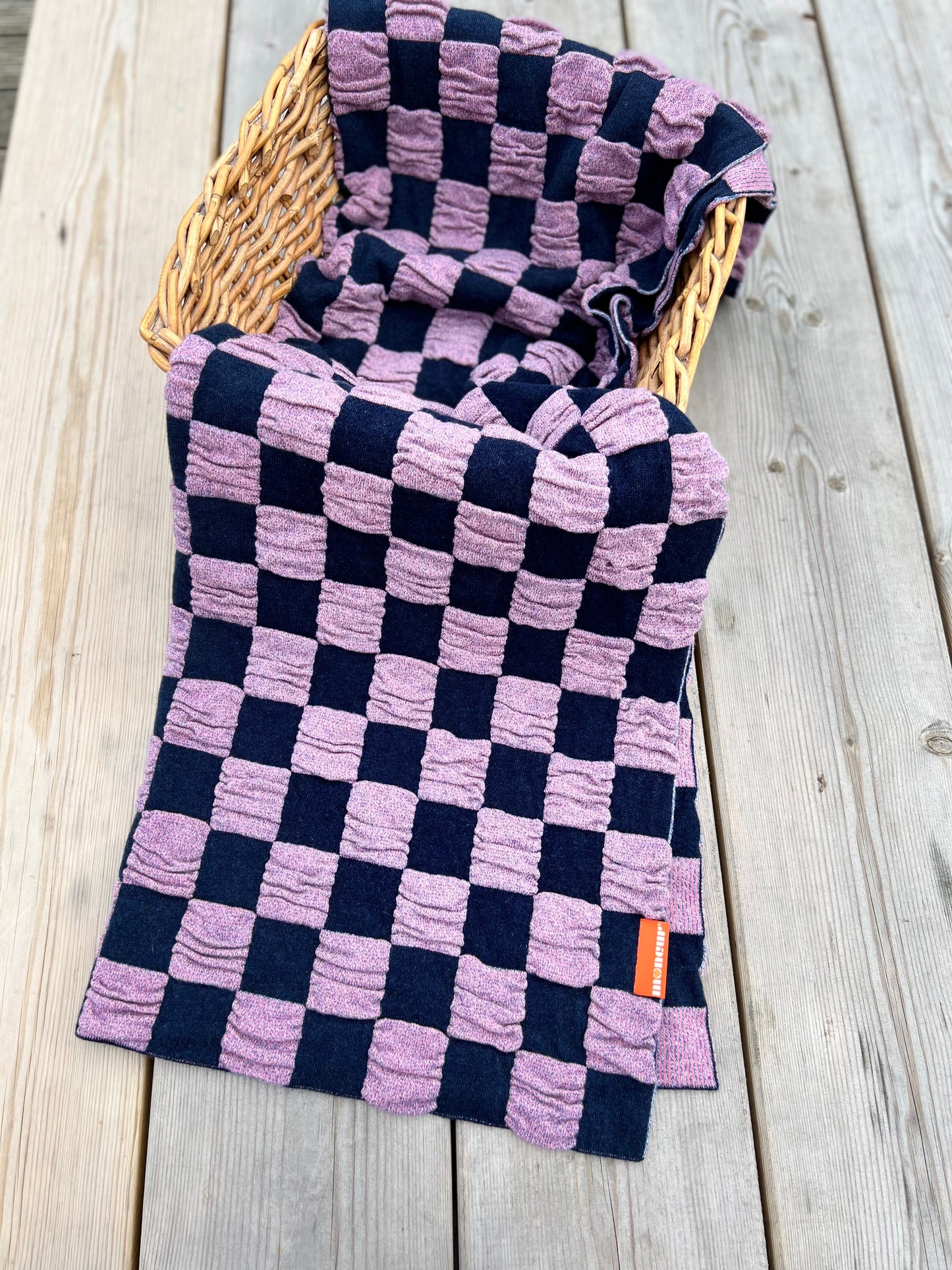 Luxurious Cashmere Pucker Up Textured Blanket