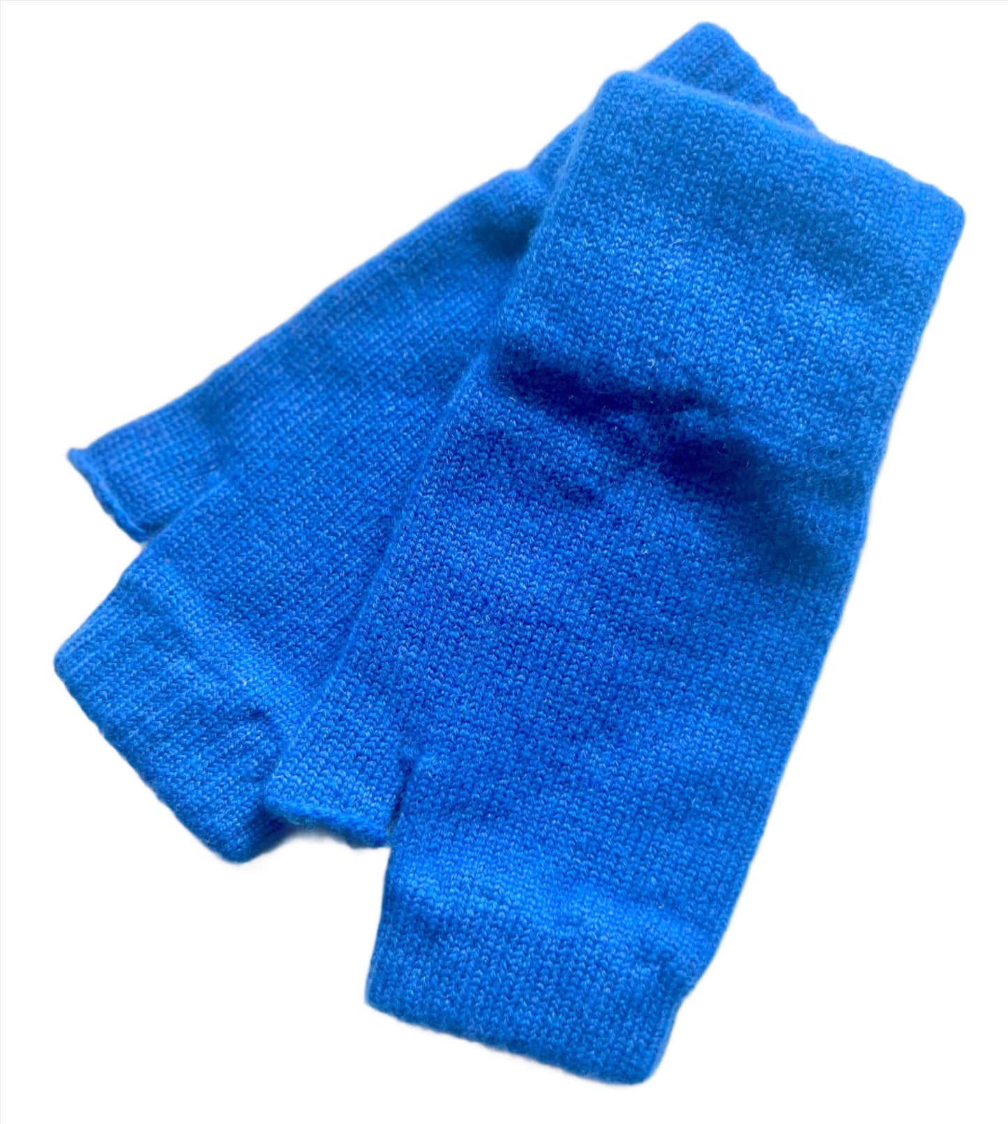 Luxurious and soft Cashmere moncur Mittens in St Ronans Blue