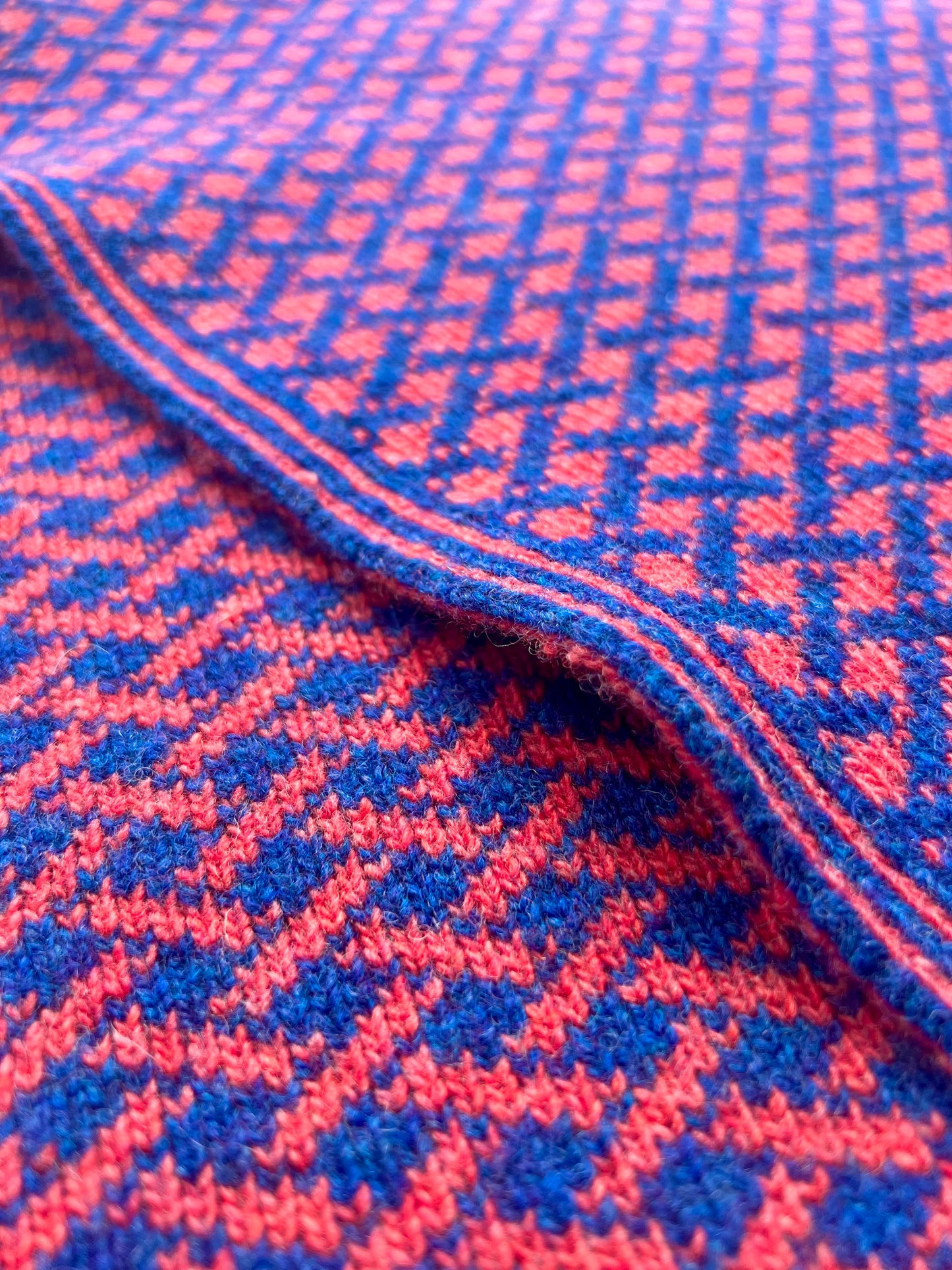 Moncur Knitwear Supersoft Wool Celtic Cosy Blanket Wrap.