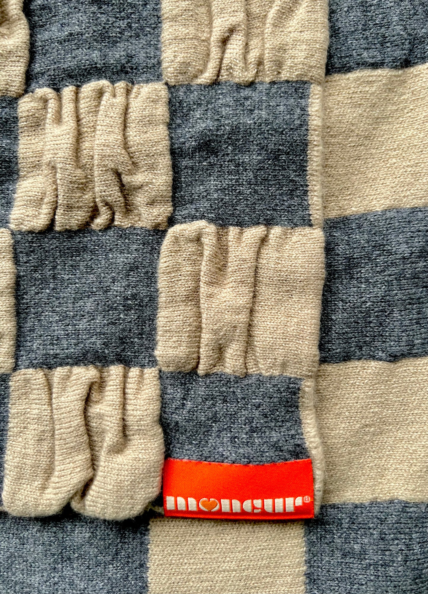 Luxurious Cashmere Pucker Up Textured Blanket