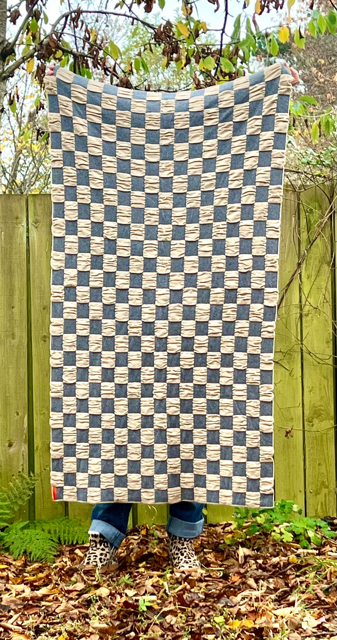 Luxurious Cashmere Pucker Up Textured Blanket