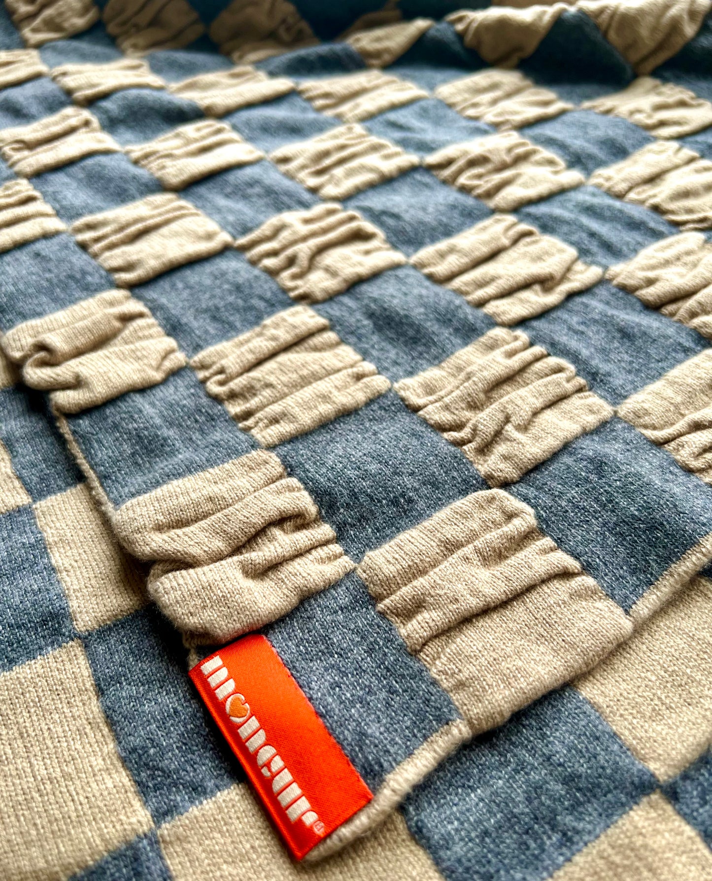 Luxurious Cashmere Pucker Up Textured Blanket