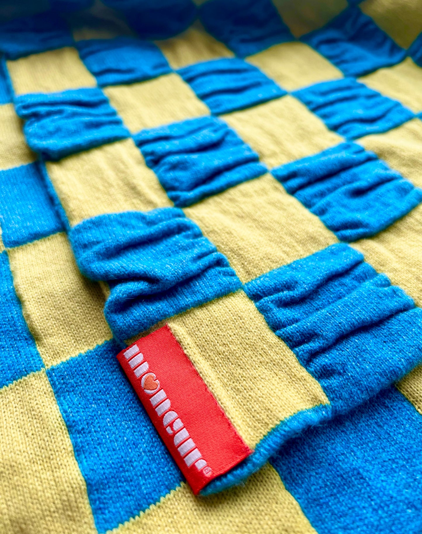 Luxurious Cashmere Pucker Up Textured Blanket