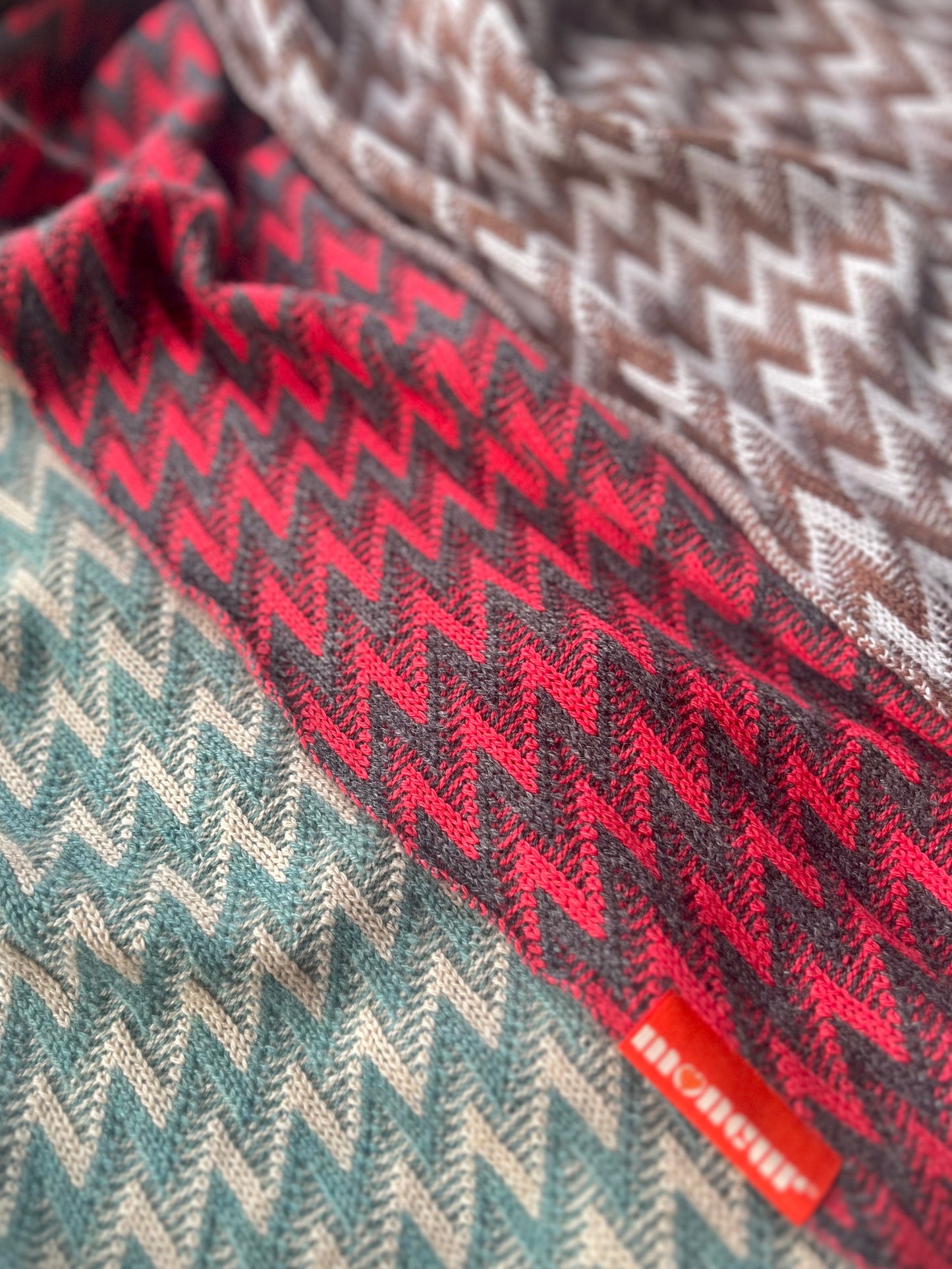 Moncur Knitwear Cashmere 'Ziggy Wrap'