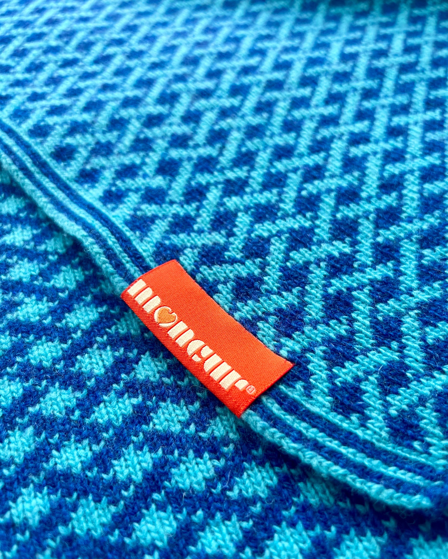 Moncur Knitwear Supersoft Wool Celtic Cosy Blanket Wrap.