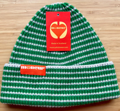 Fine Lambswool peapod green hat with cream stripes throughout