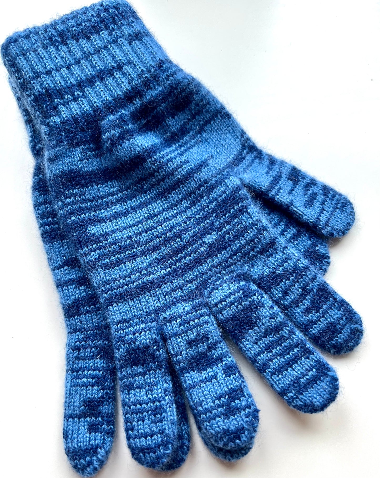 dark and light blue random stripe effect luxury scottish cashmere full gloves 